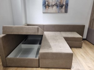 Colțar extensibil AMSTERDAM, ladă de depozitare, mecanismul de extindere foarfece, 2950x2150x840 mm, spațiu de dormit 1600x2000 mm.