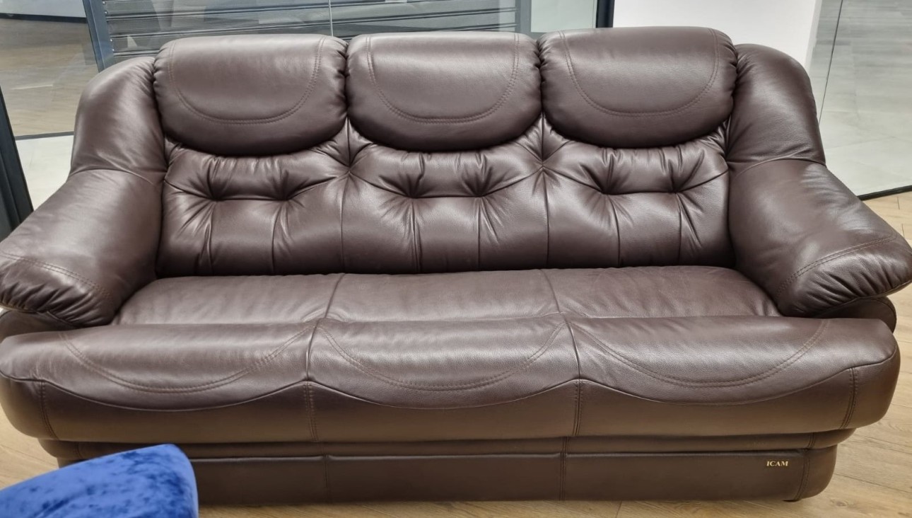 Canapea extensibilă Mercédes 3, 3 locuri, 2100x1000x950 mm, spațiu de dormit 1400x1900 mm.