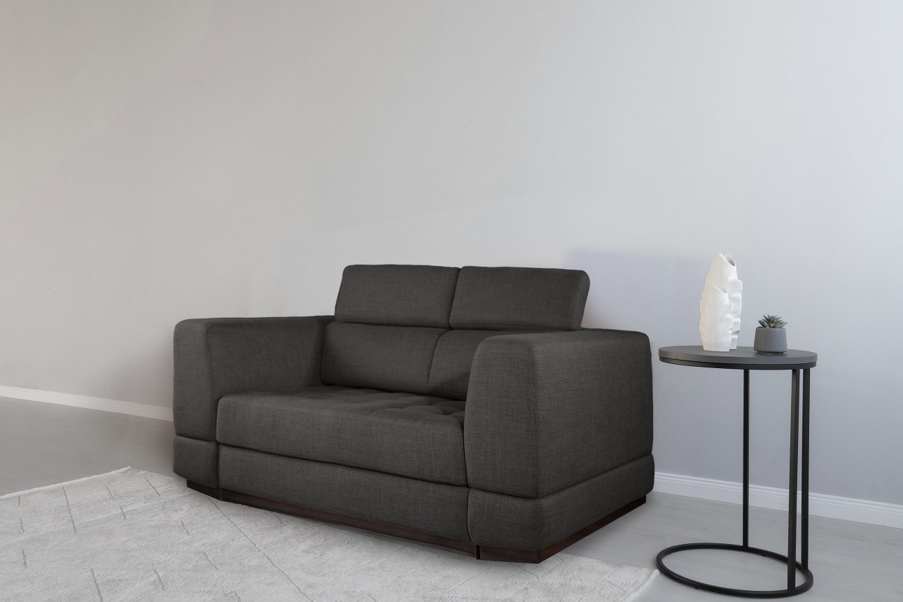 Canapea extensibilă BUTLER 1400, tetiere reglabile, 1960x1120x780 mm, spațiu de dormit 1380x1930 mm.