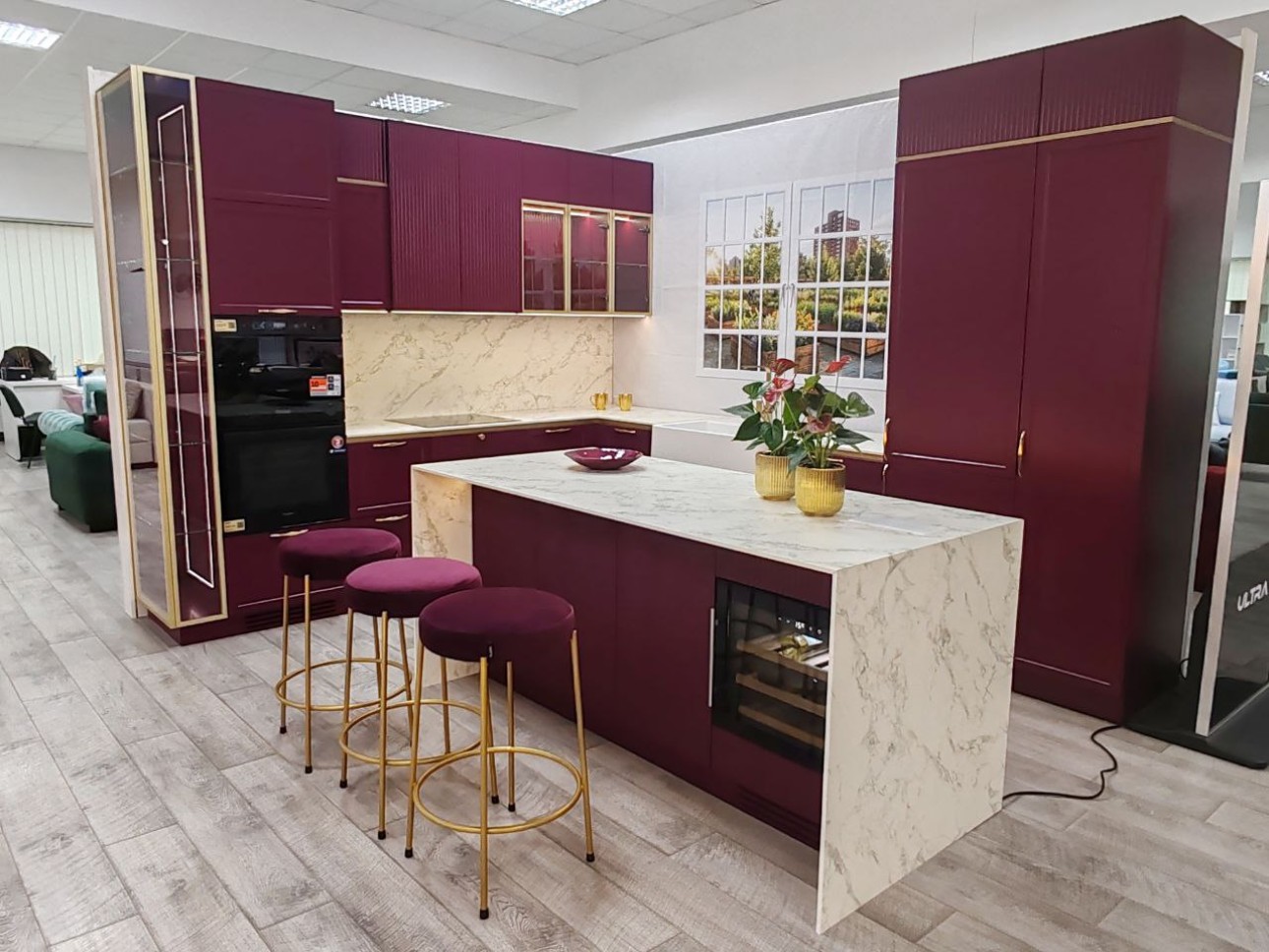 Bucătaria "Burgundy"