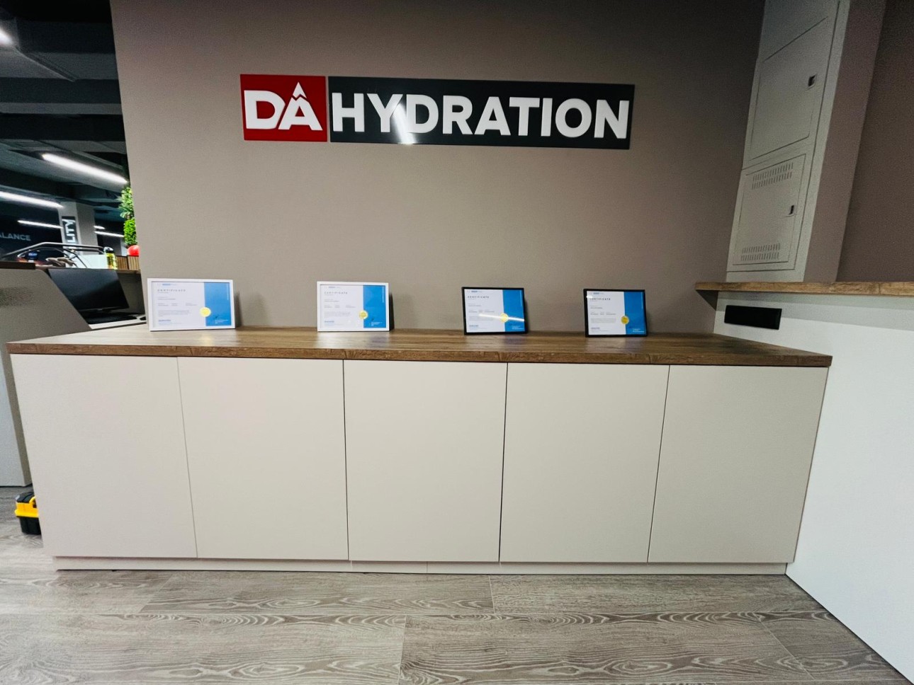 Amenajarea Sălii de Fitness Da Fit: Mobilier Comercial la Comandă după Design Proiect